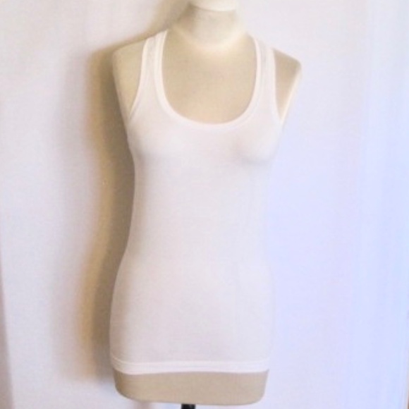 Lulu Lemon Swifty Tech Racerback Tank - Picture 5 of 9
